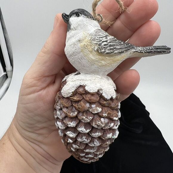 Large Bird Sparrow Ornament Ceramic Hanging Dimensional Mixed Media Bird - Picture 1 of 6